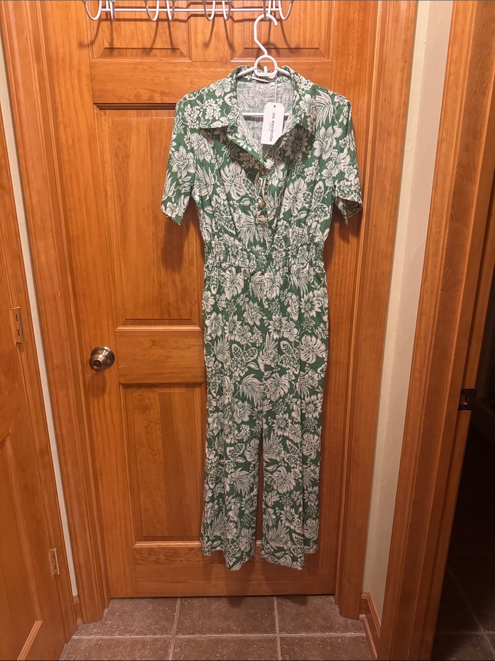 Green Floral Button-Front Collared Jumpsuit